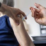 Une permanence téléphonique est désormais disponible dans le canton de Vaud pour ércouter et orienter patients, résidents et leur proche en cas de difficultés dans le système socio-sanitaire (photo prétexte). KEYSTONE/MARTIAL TREZZINI